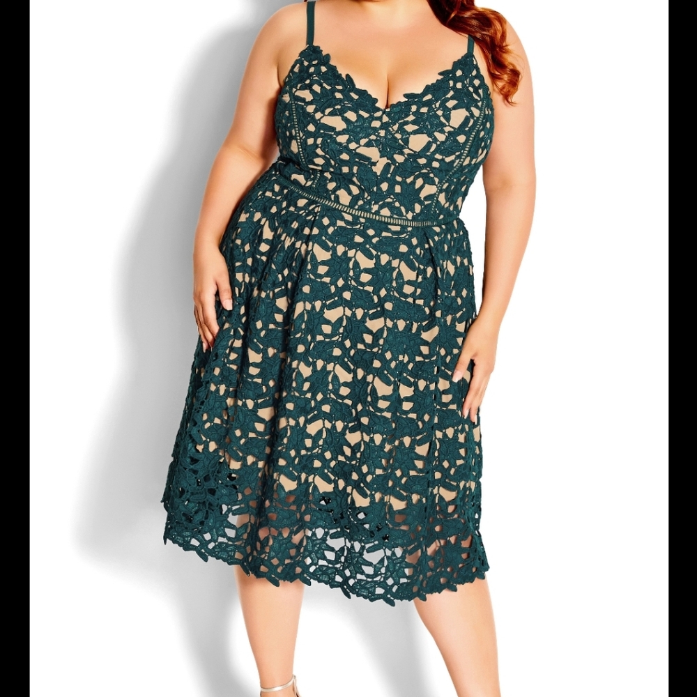 City Chic So Fancy Dress in Emerald, size 20